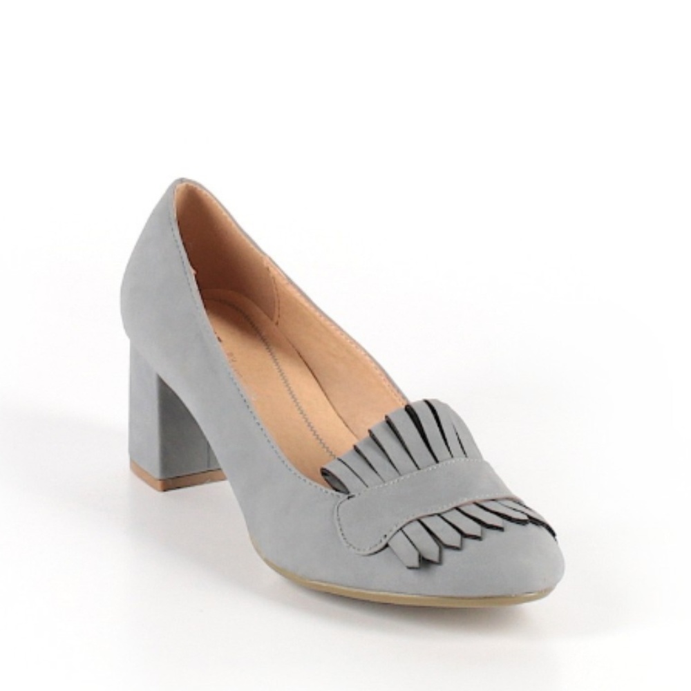CL by Laundry Solid Gray Heel